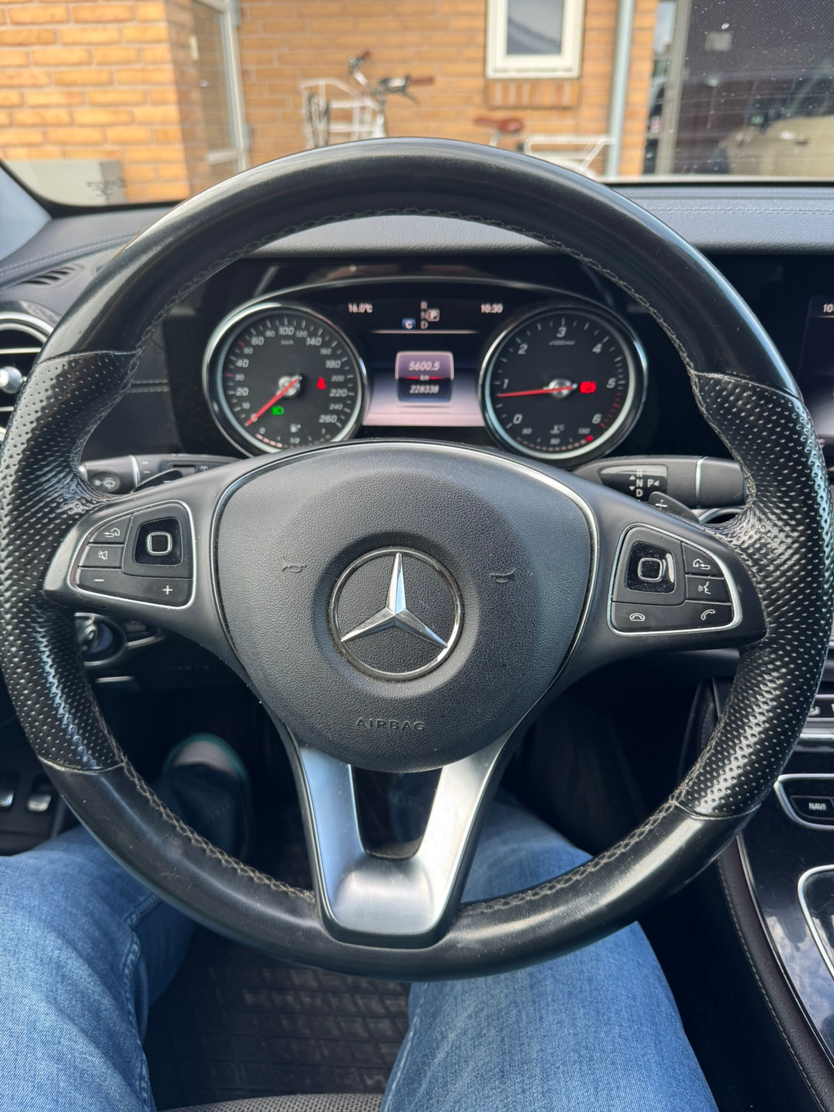 Mercedes E220 d – billede 5
