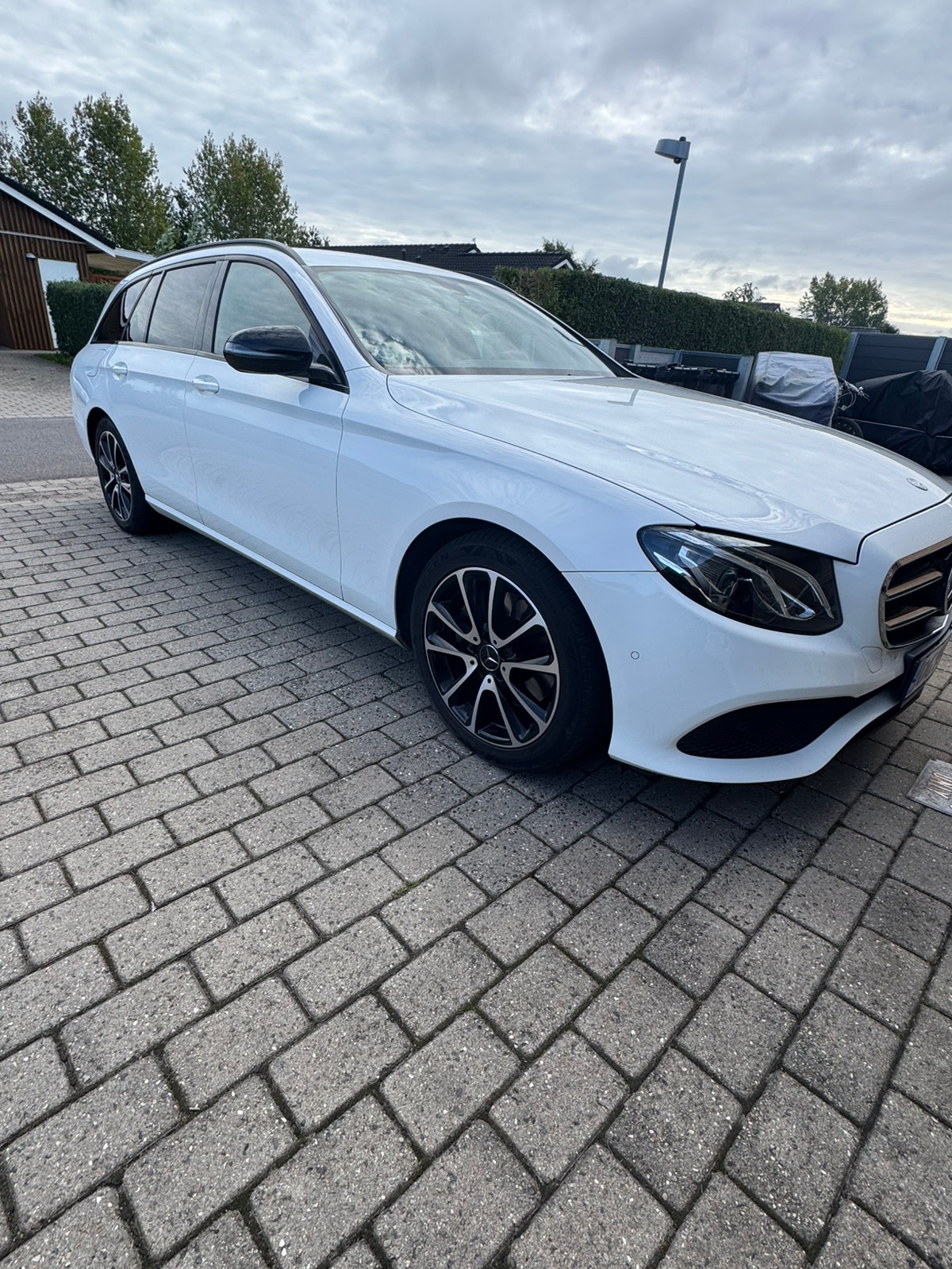 Mercedes E220 d – billede 2