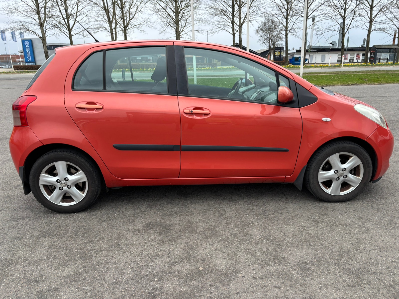 Toyota Yaris til salg hos Nabilli