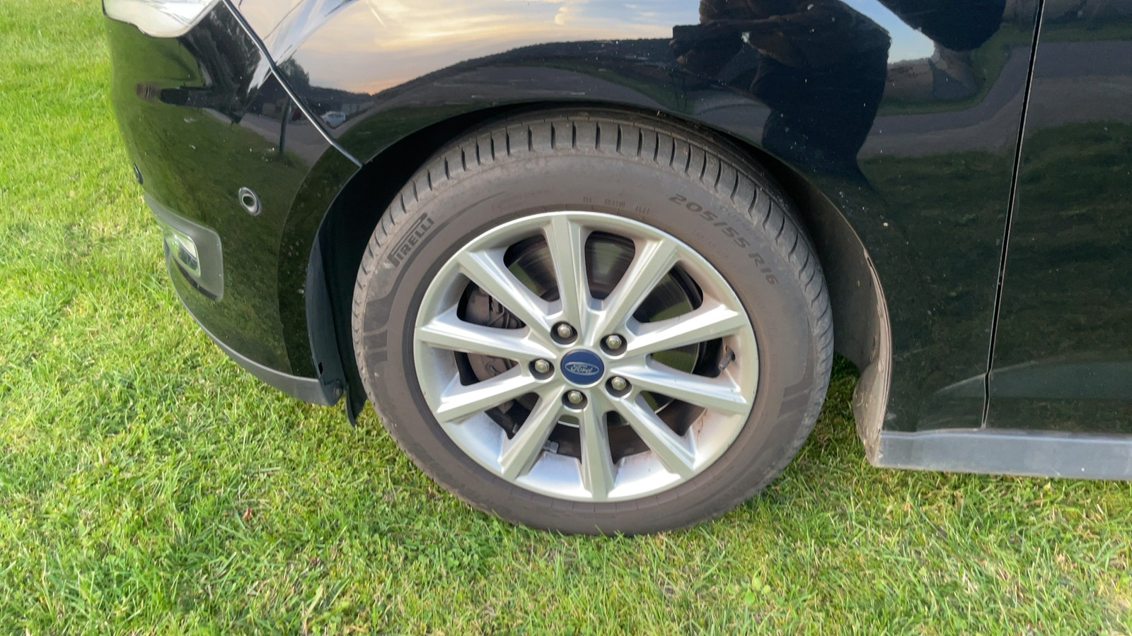 Ford C-Max til salg hos Nabilli