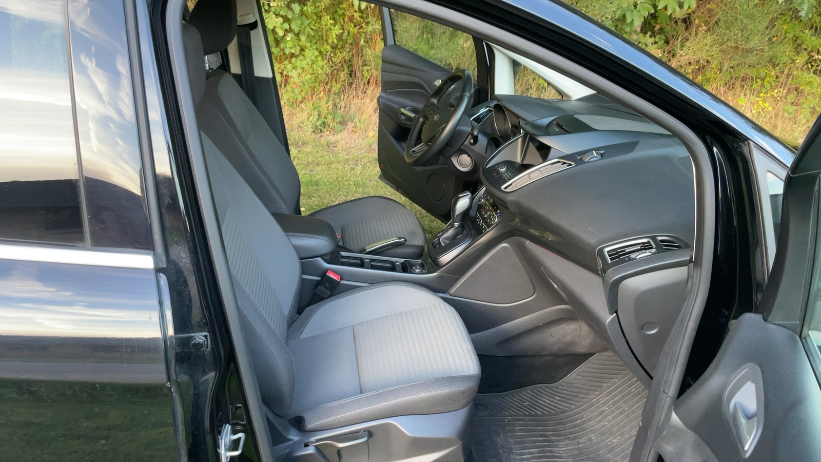 Ford C-Max til salg hos Nabilli