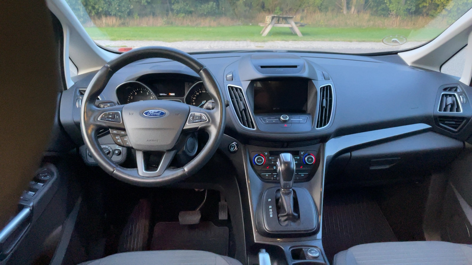 Ford C-Max til salg hos Nabilli
