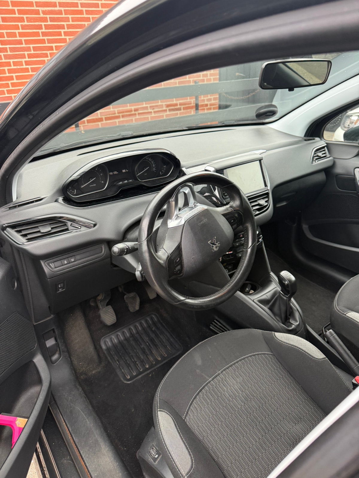 Peugeot 208 til salg hos Nabilli