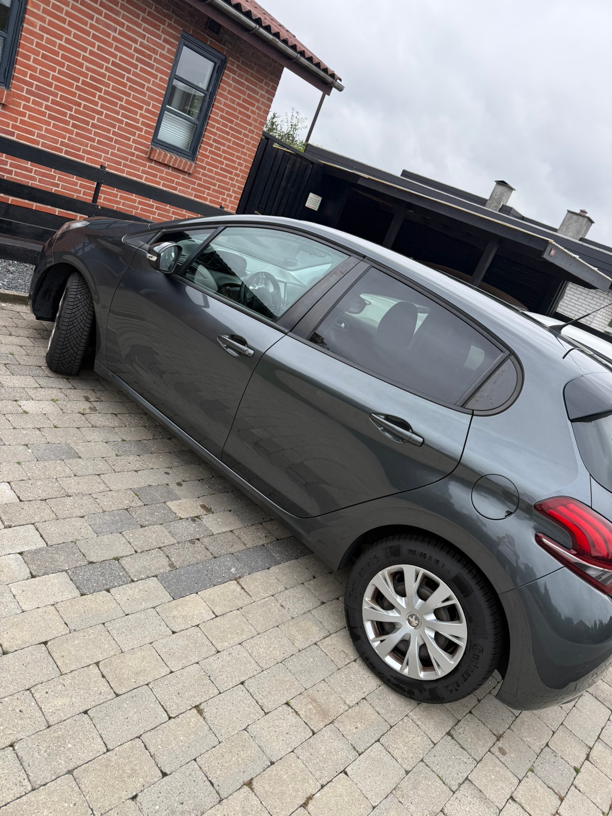 Peugeot 208 til salg hos Nabilli