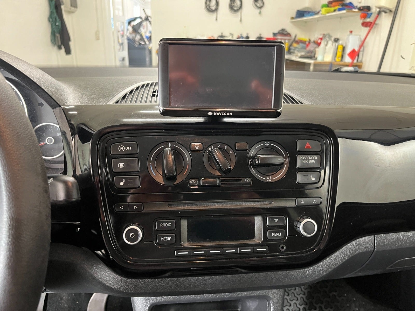 VW UP! til salg hos Nabilli