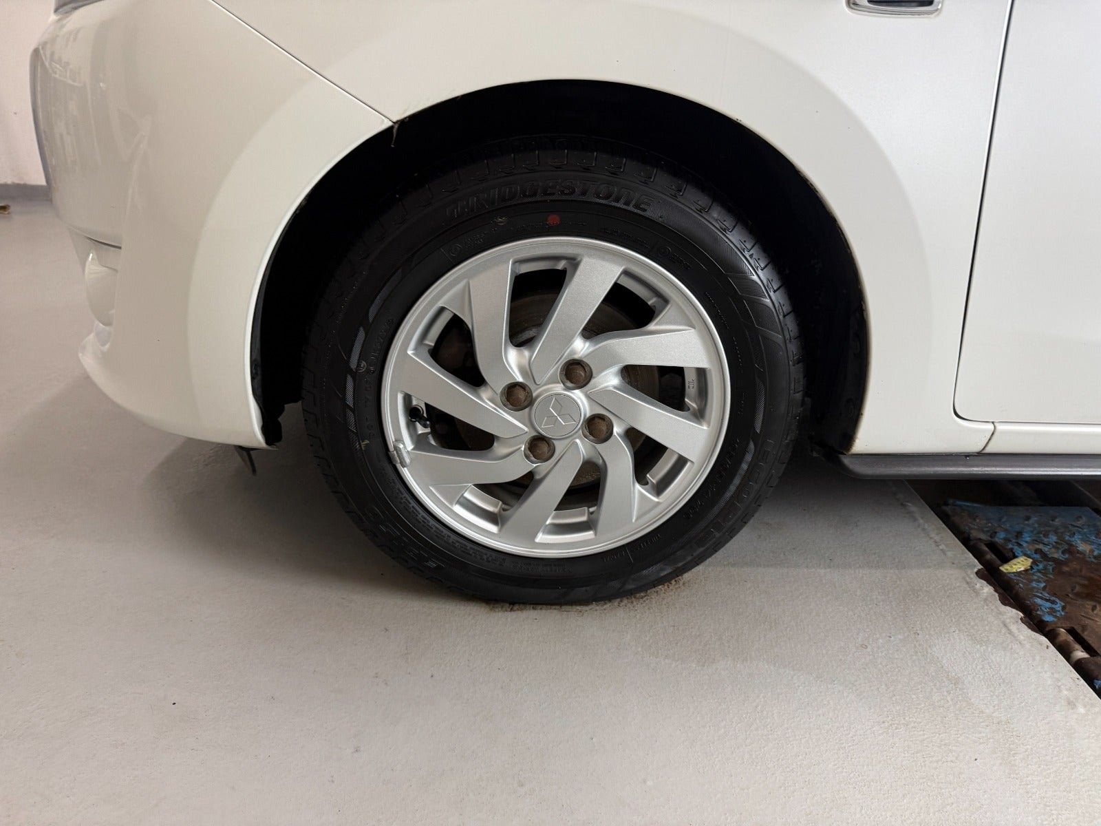 Mitsubishi Space Star til salg hos Nabilli