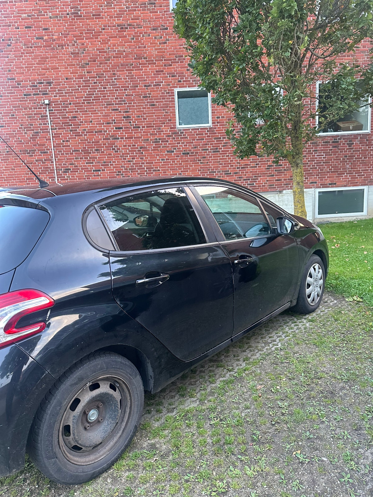 Peugeot 208 til salg hos Nabilli