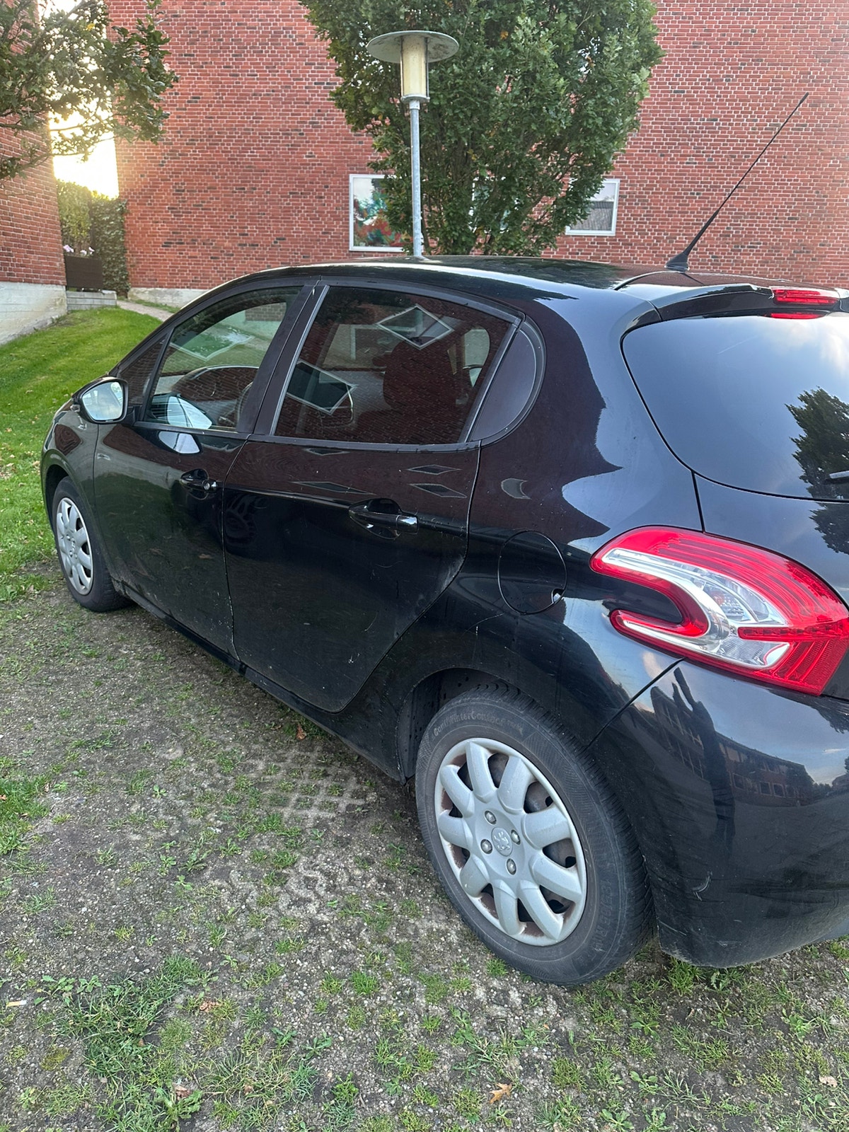 Peugeot 208 til salg hos Nabilli