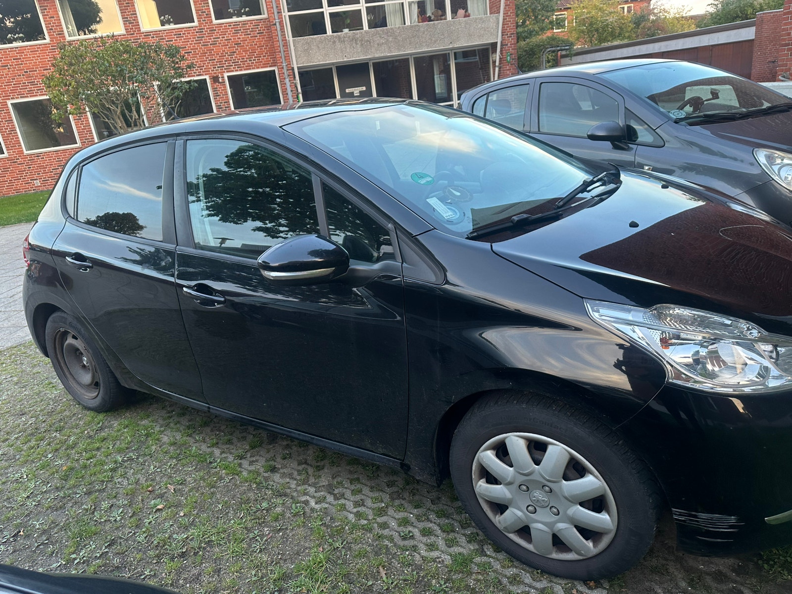 Peugeot 208 til salg hos Nabilli