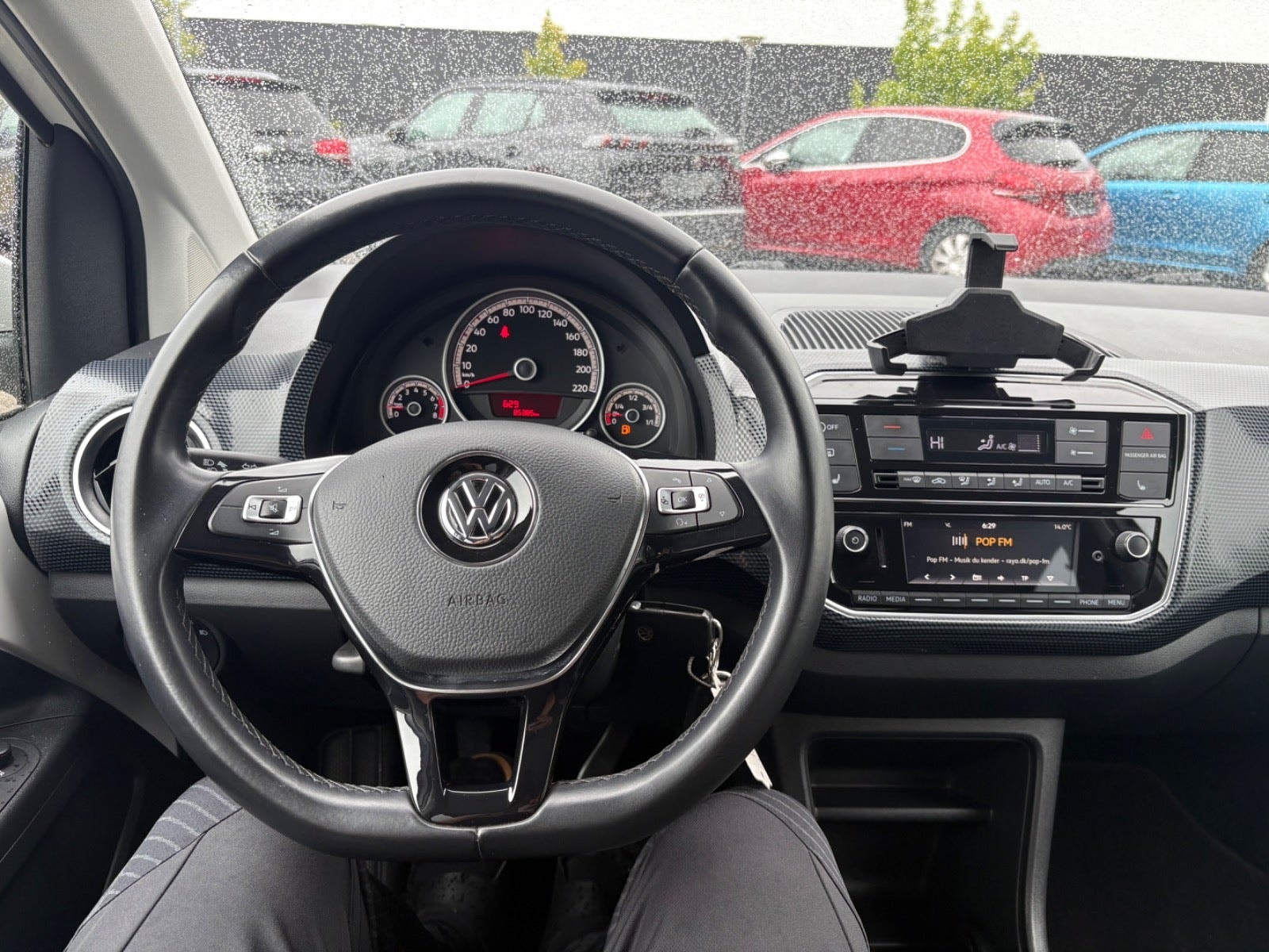 VW UP! til salg hos Nabilli