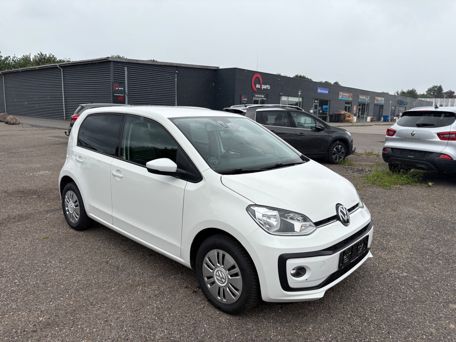 VW UP! til salg hos Nabilli