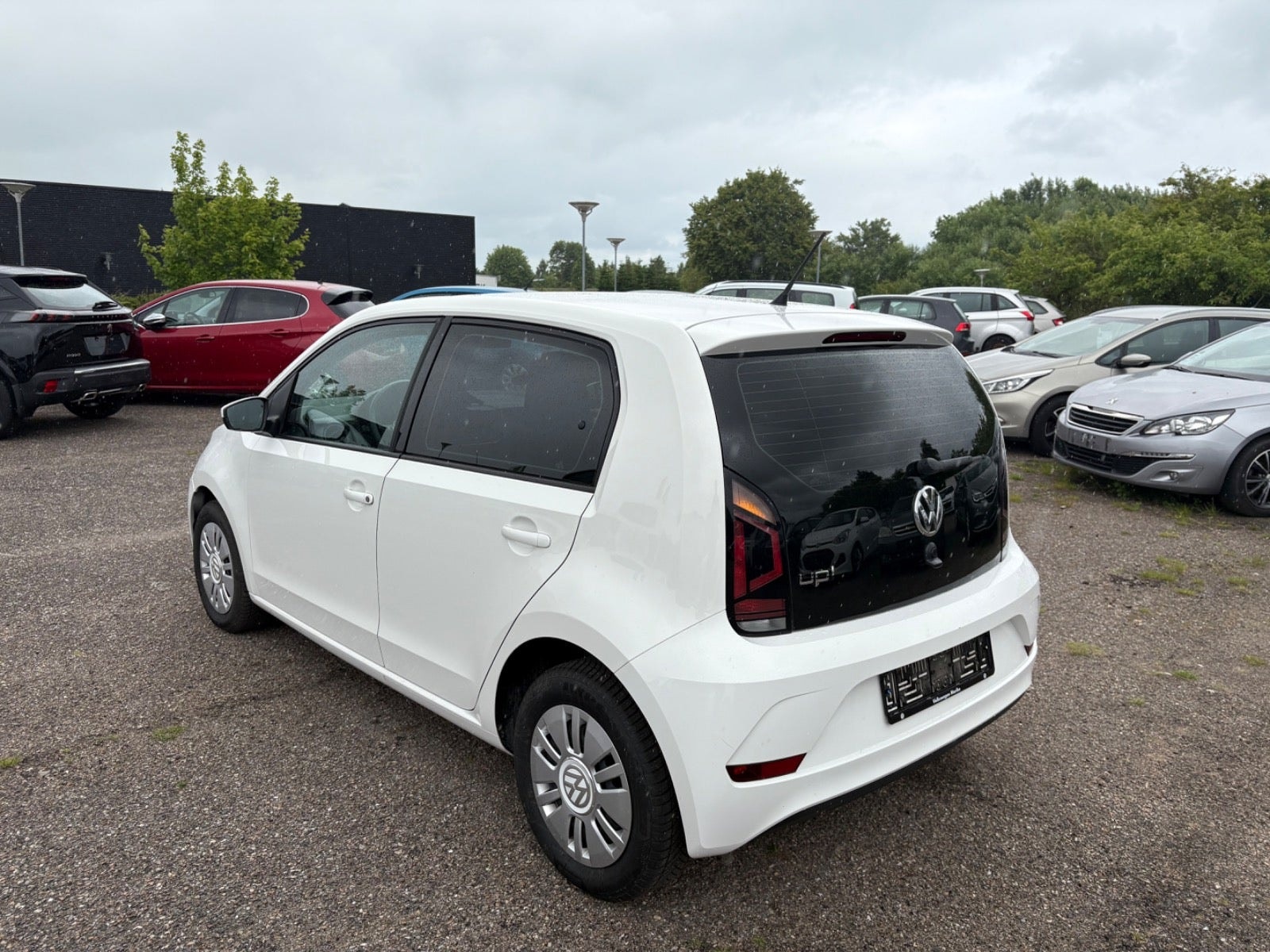 VW UP! til salg hos Nabilli