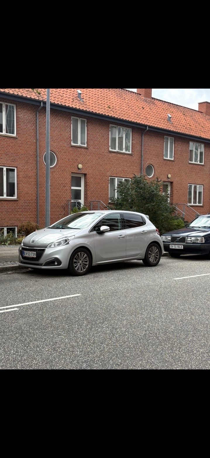 Peugeot 208 til salg hos Nabilli