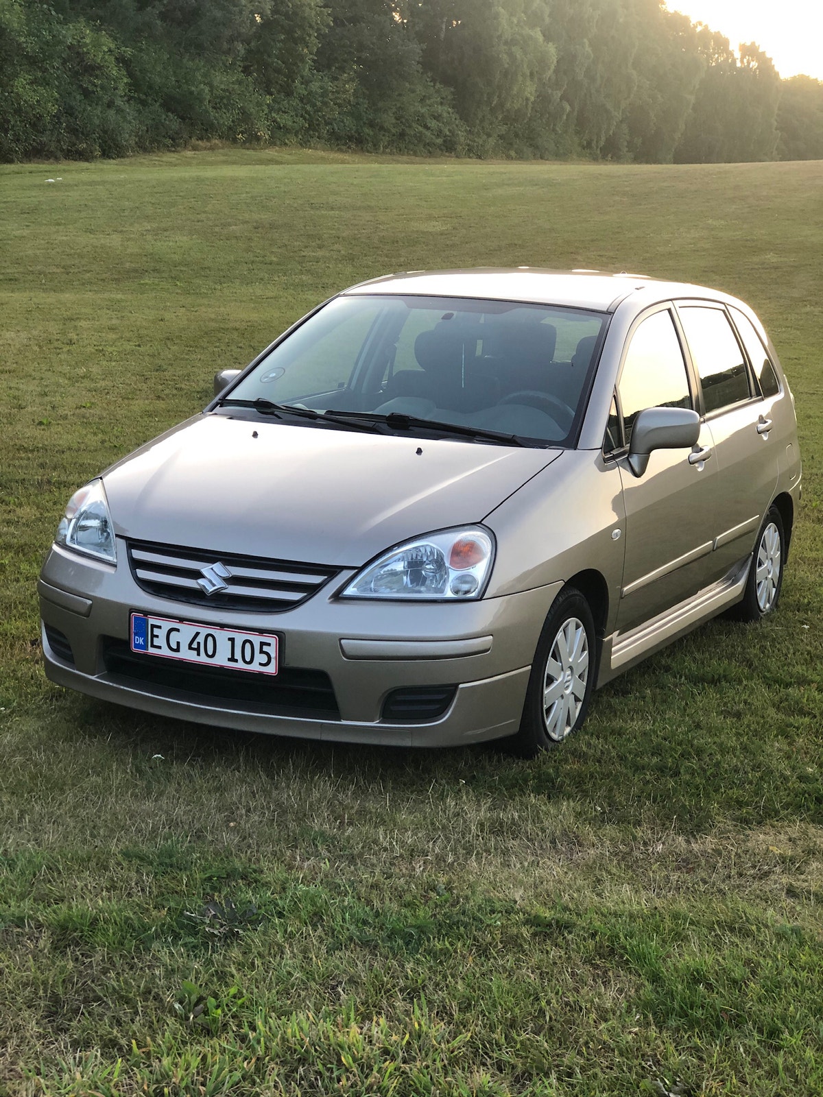 Suzuki Liana til salg hos Nabilli