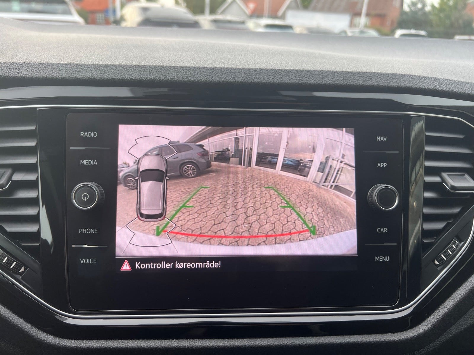 VW T-Roc til salg hos Nabilli