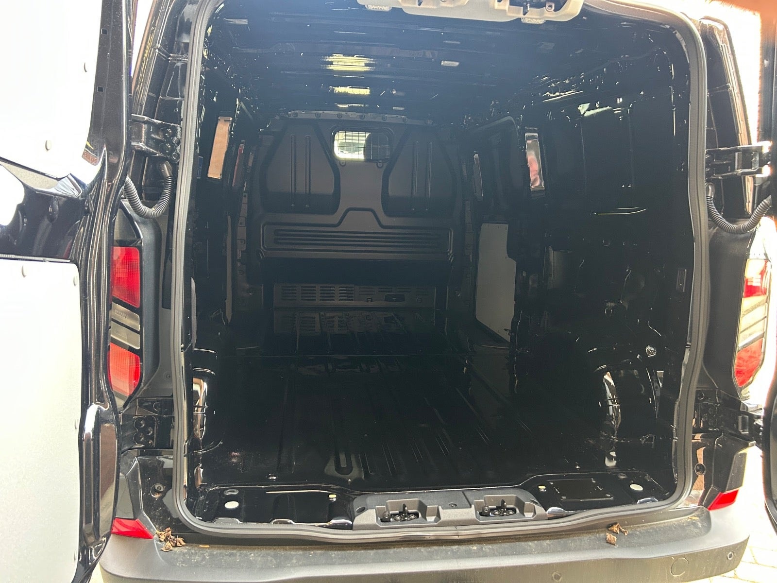 Ford Transit Custom 320L til salg hos Nabilli