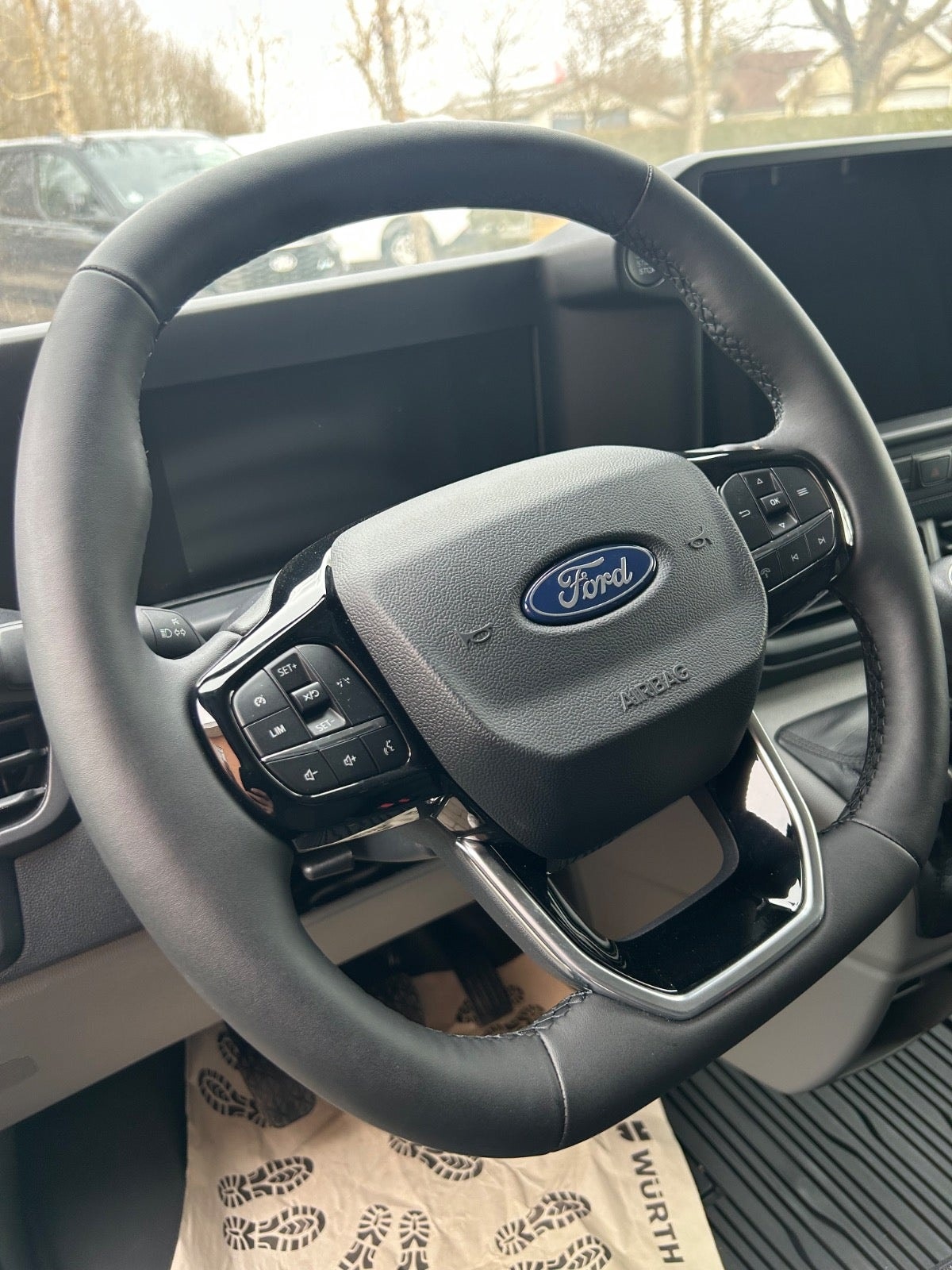 Ford Transit Custom 320L til salg hos Nabilli