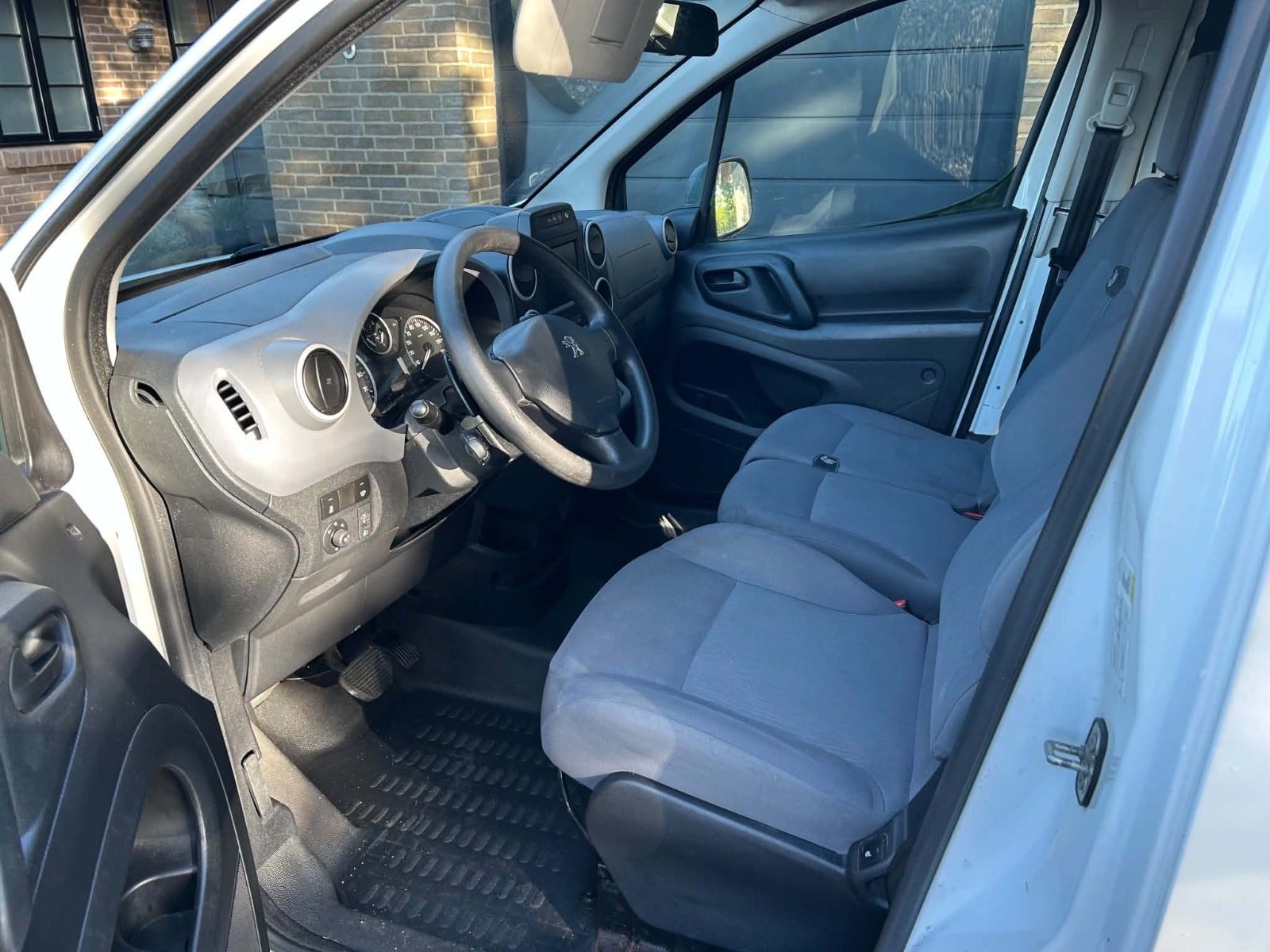 Peugeot Partner til salg hos Nabilli