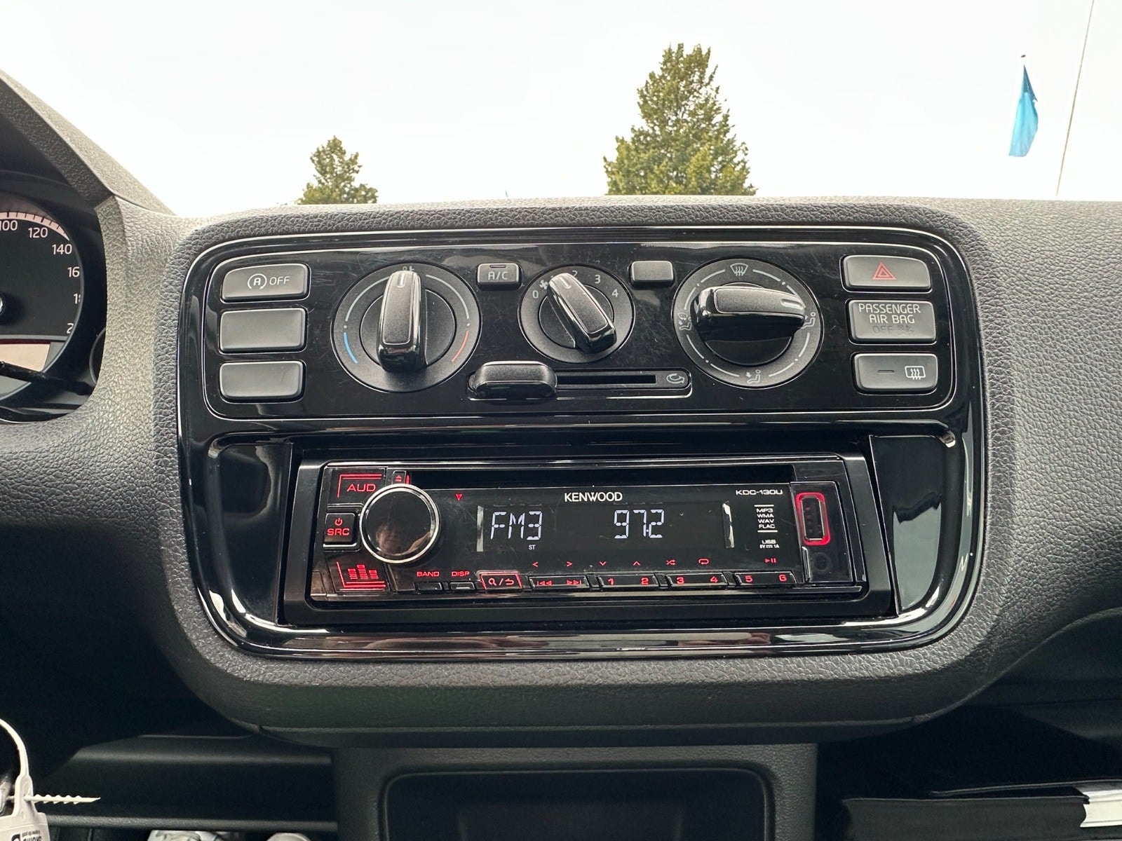 VW UP! til salg hos Nabilli