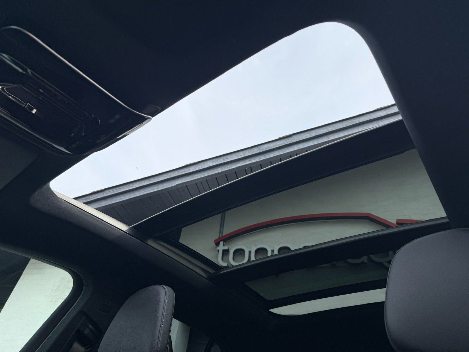 Mercedes EQE350 SUV – billede 14