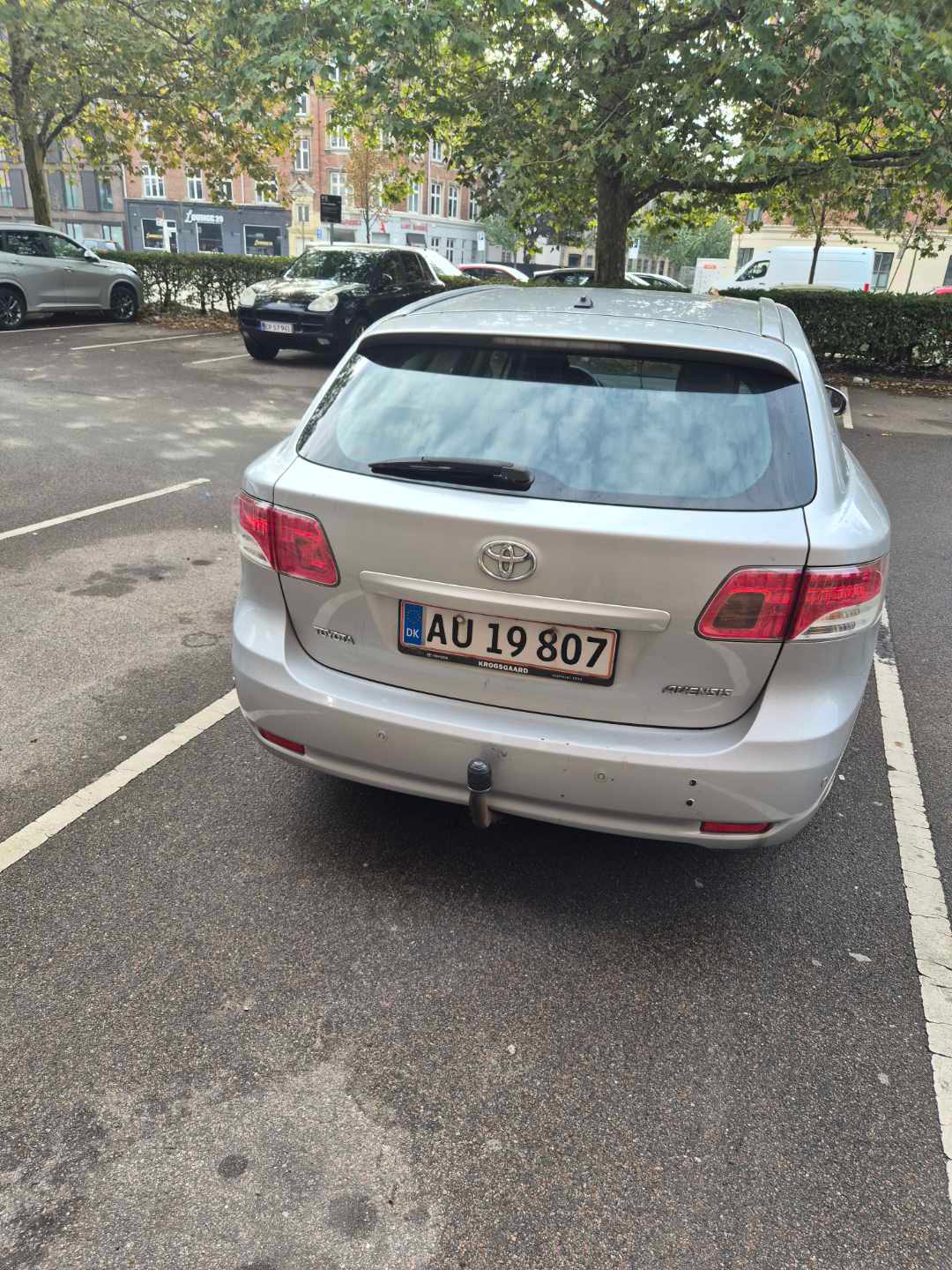 Toyota Avensis til salg hos Nabilli