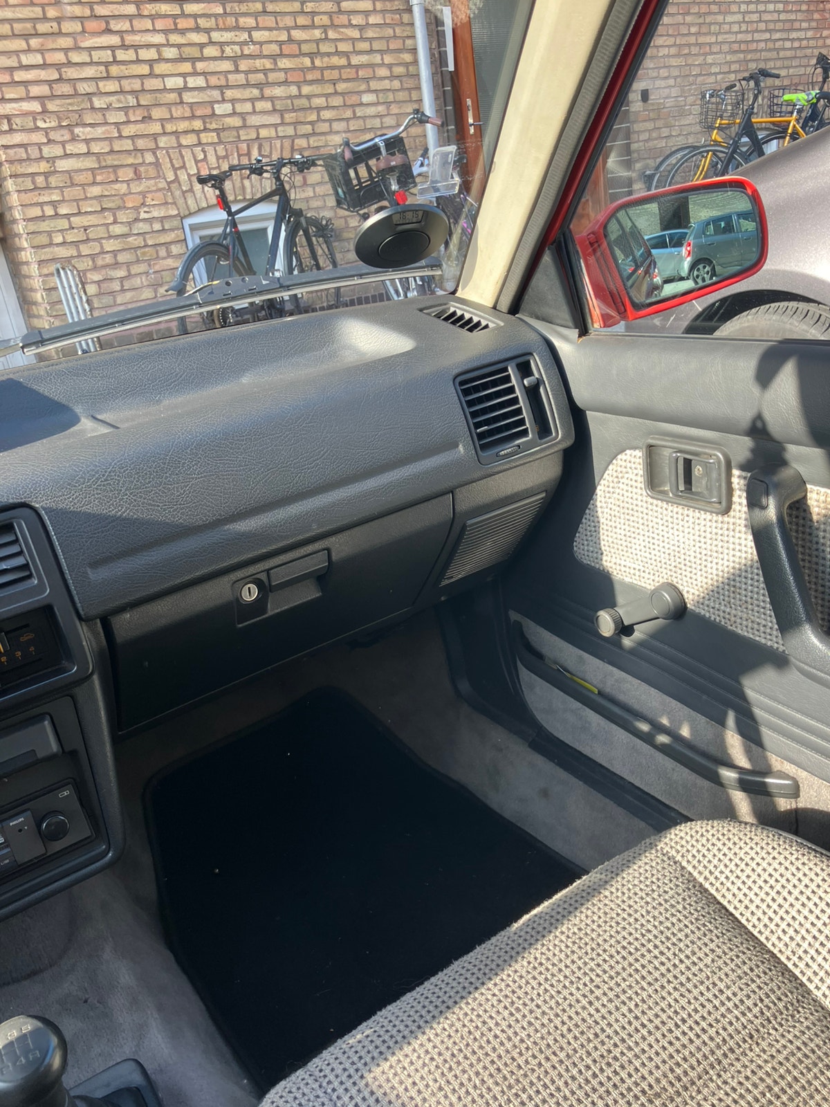 Mazda 323 til salg hos Nabilli