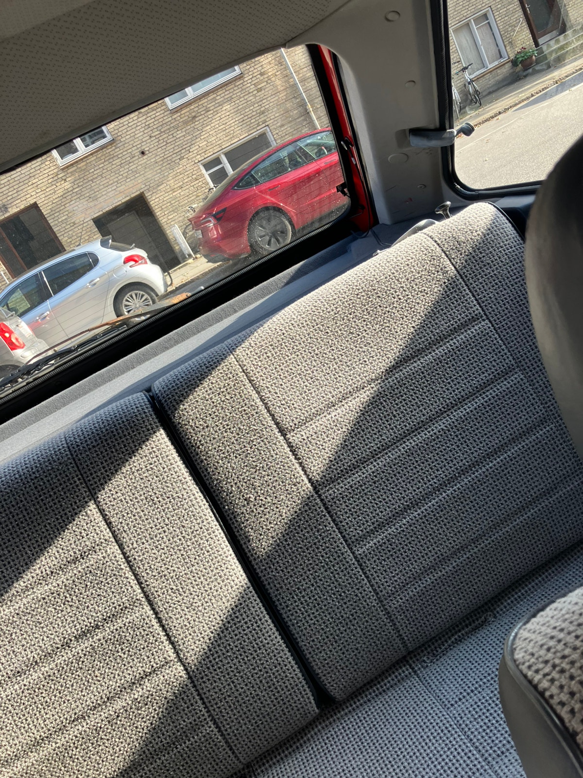 Mazda 323 til salg hos Nabilli