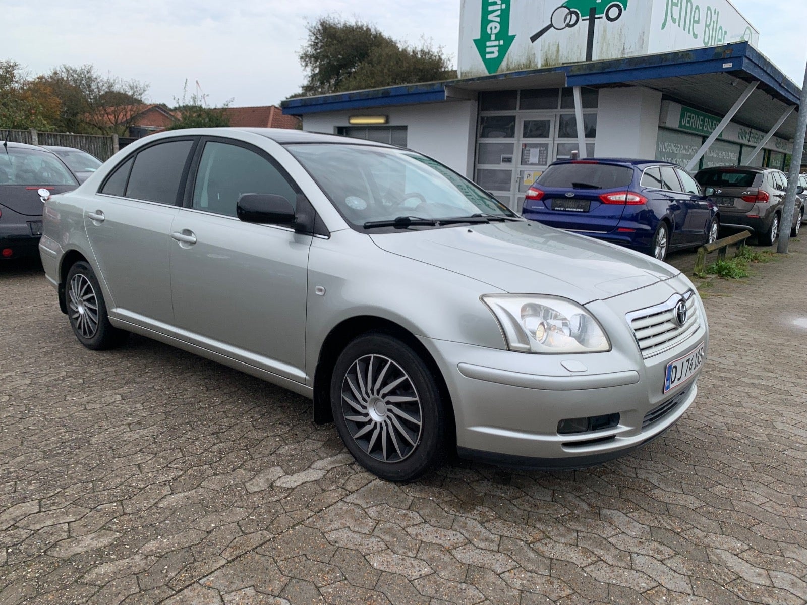 Toyota Avensis – billede 2