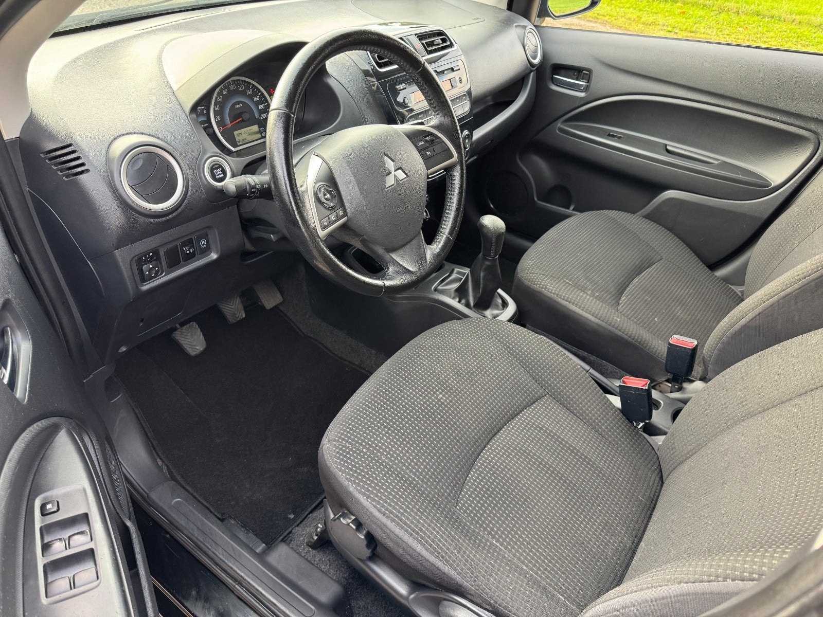 Mitsubishi Space Star – billede 8