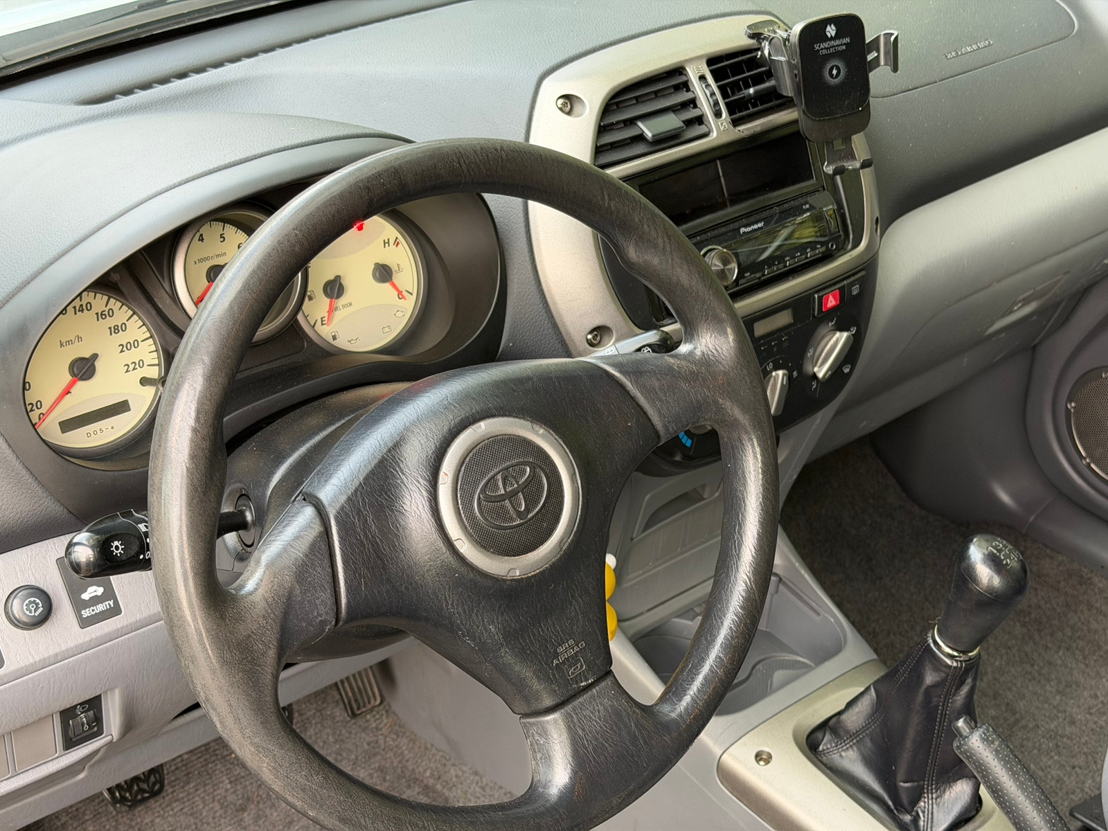 Toyota RAV4 til salg hos Nabilli