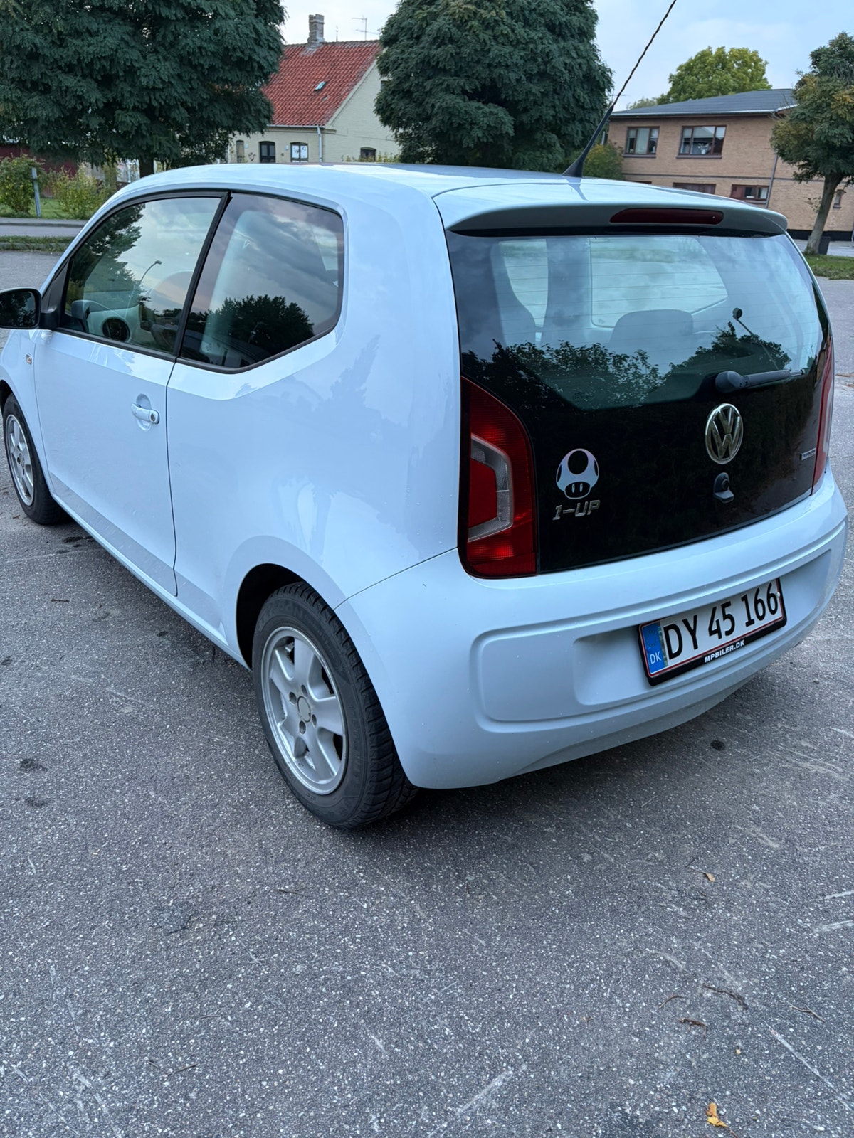 VW UP! til salg hos Nabilli