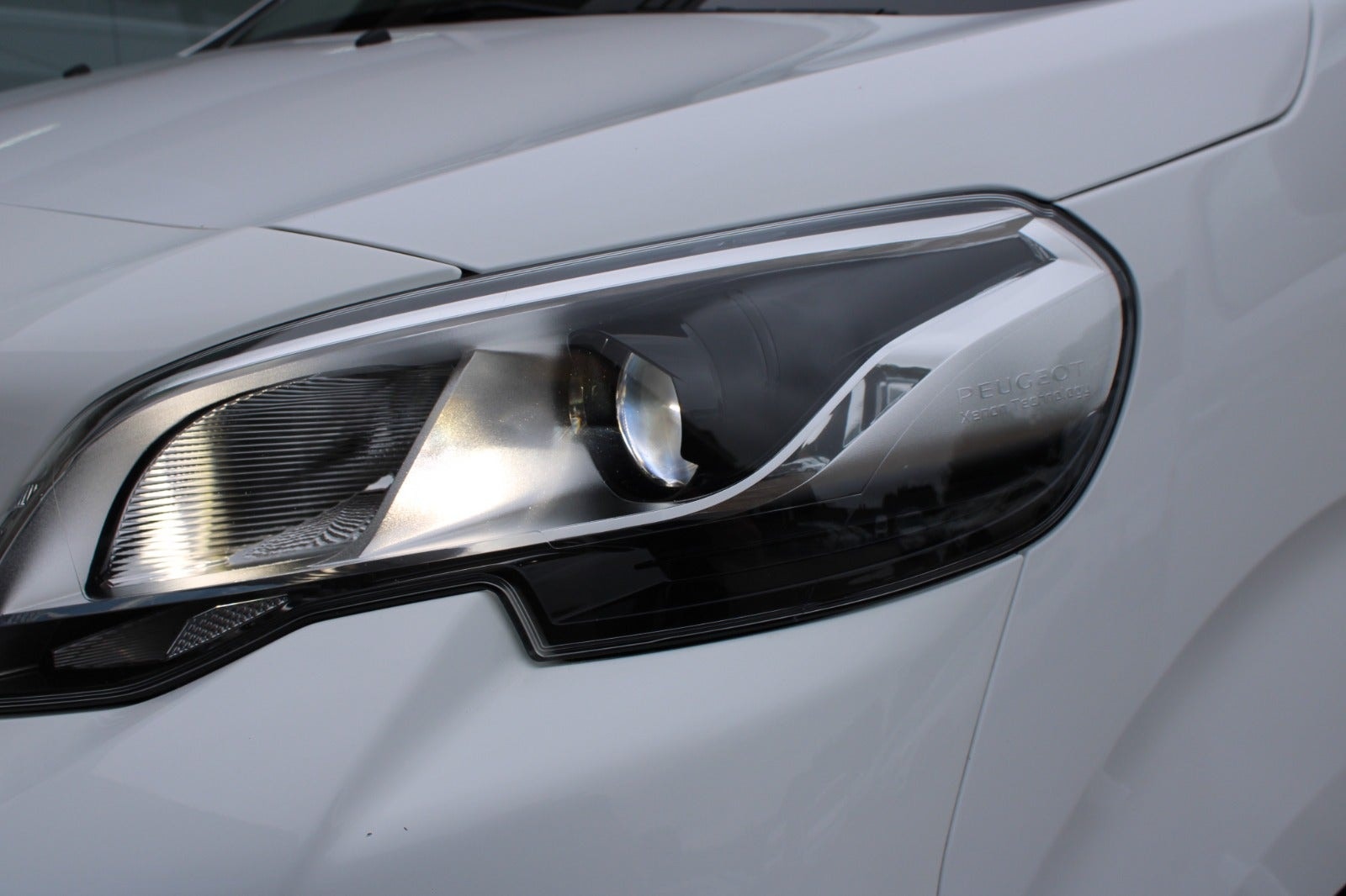 Peugeot Expert til salg hos Nabilli