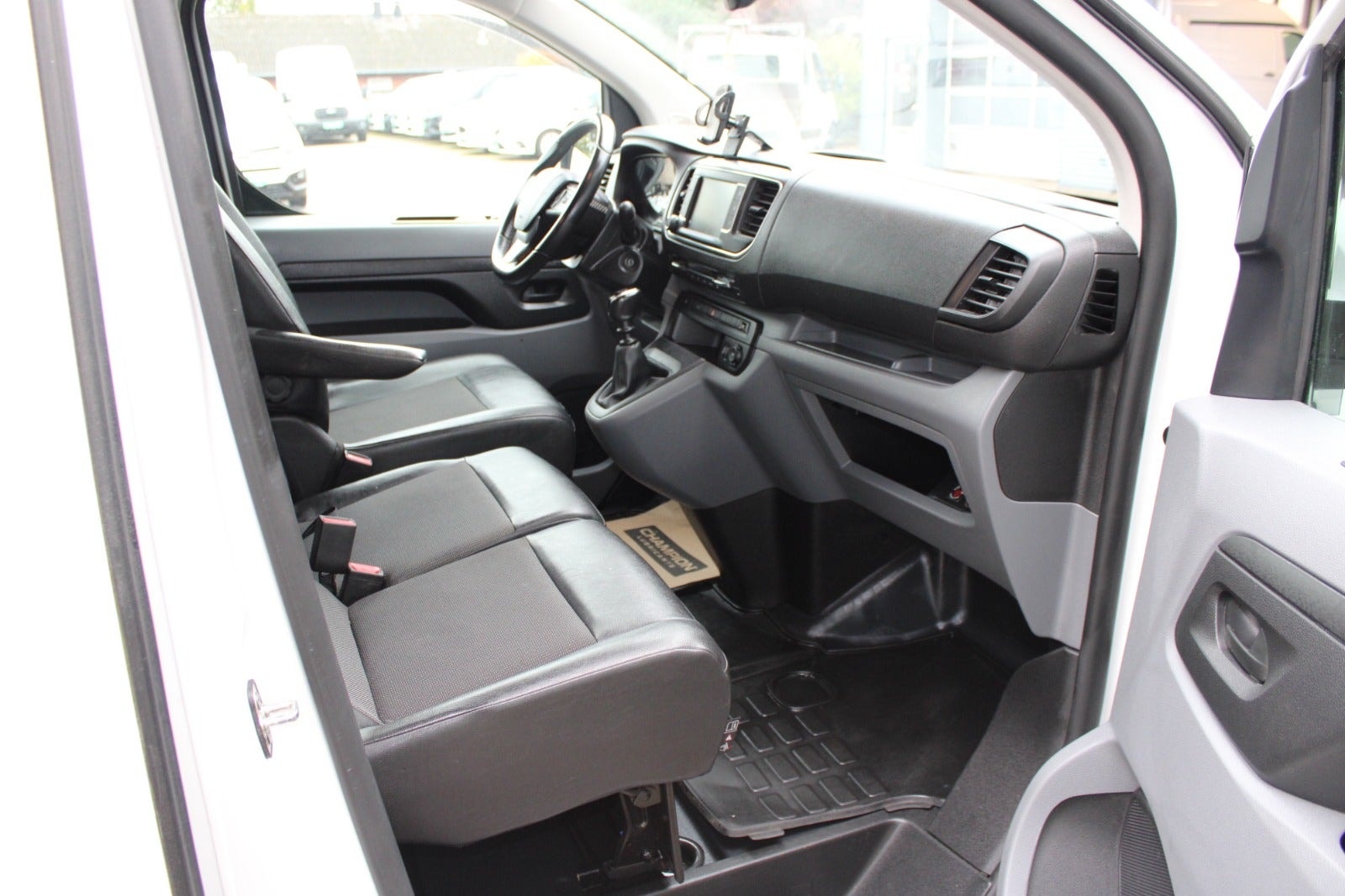 Peugeot Expert til salg hos Nabilli