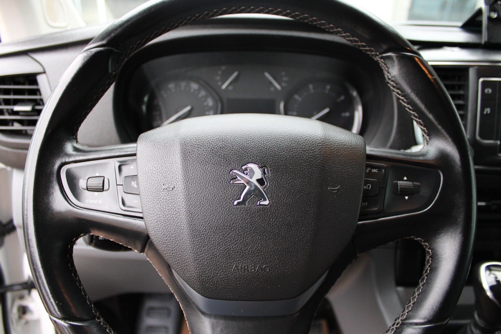 Peugeot Expert til salg hos Nabilli