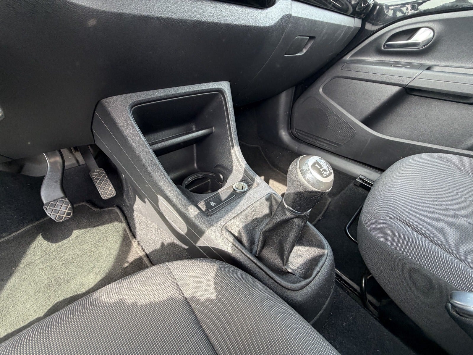 VW UP! til salg hos Nabilli