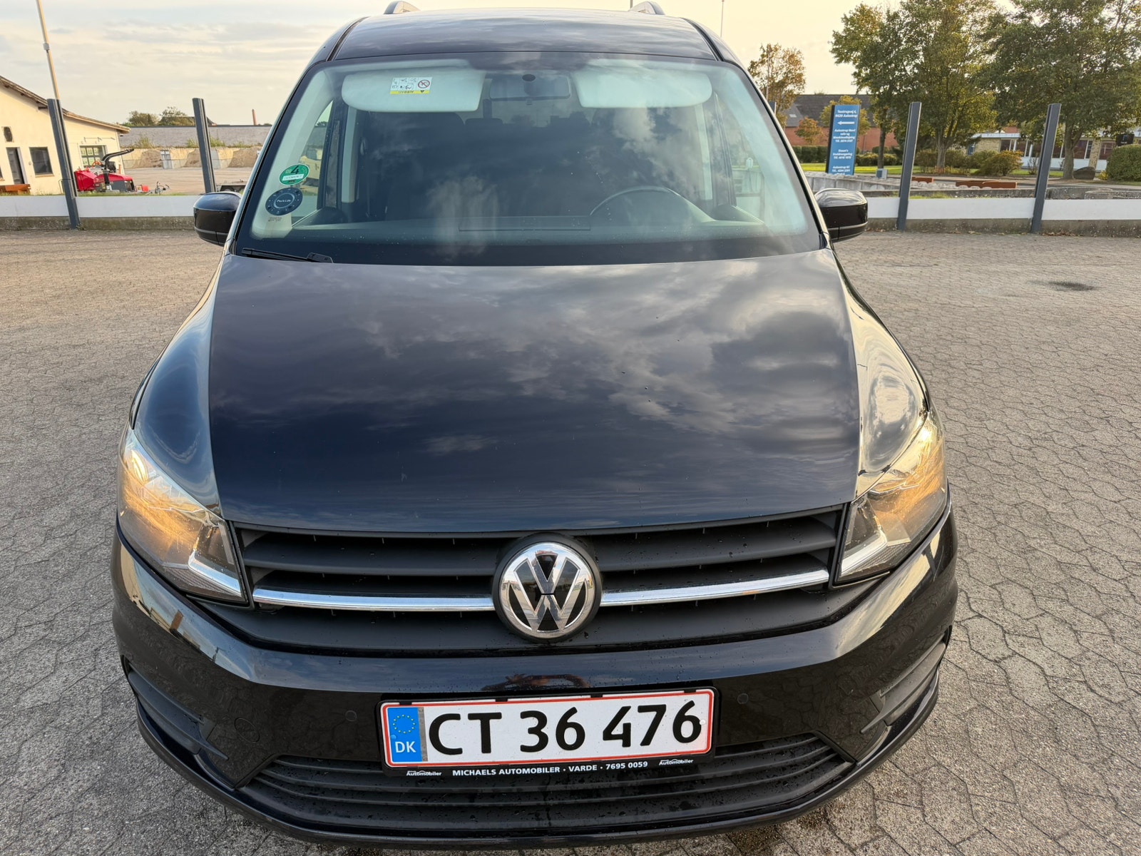 VW Caddy til salg hos Nabilli
