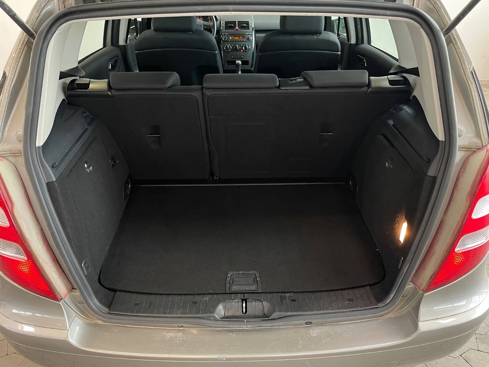 Mercedes A160 til salg hos Nabilli