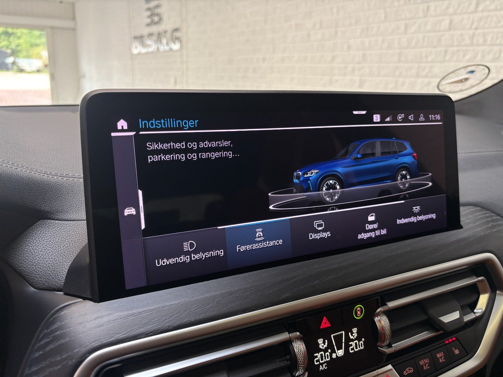 BMW iX3 til salg hos Nabilli