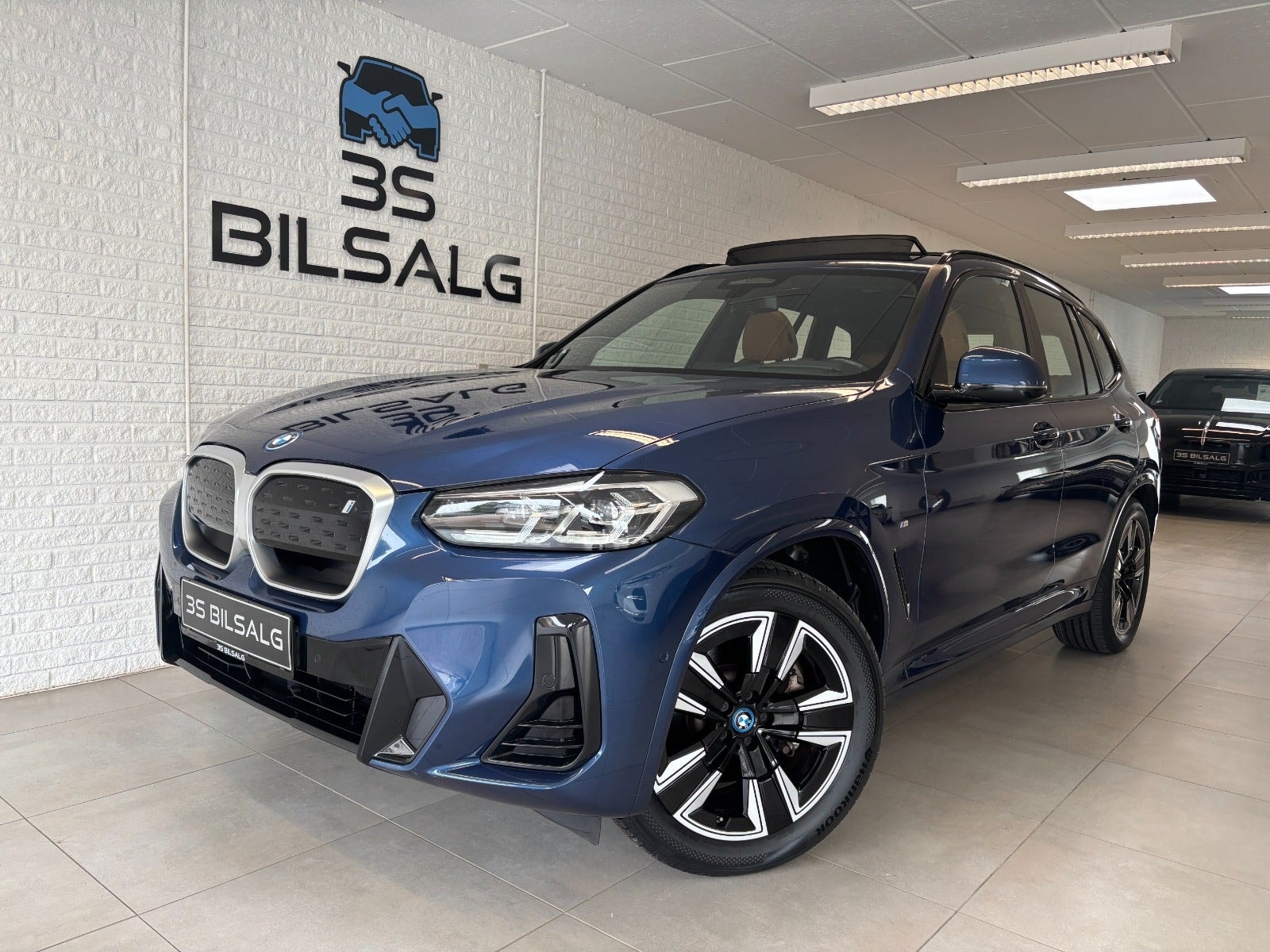 BMW iX3 til salg hos Nabilli