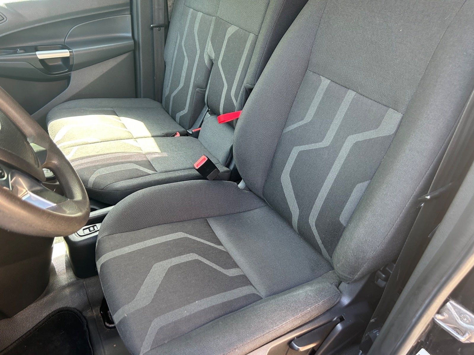 Ford Transit Connect til salg hos Nabilli