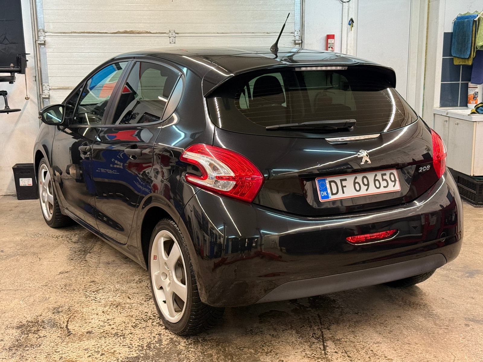Peugeot 208 til salg hos Nabilli