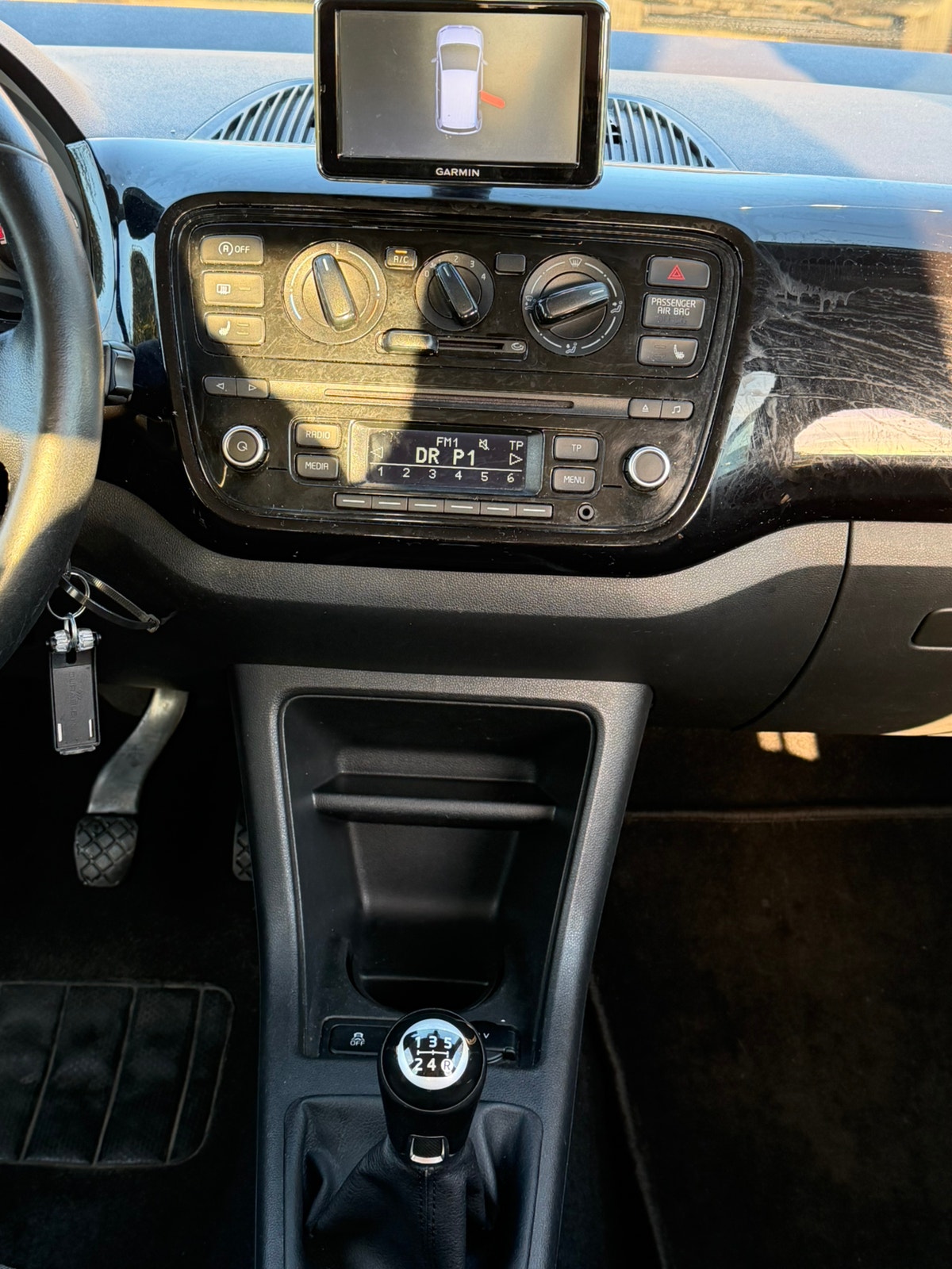 VW UP! til salg hos Nabilli
