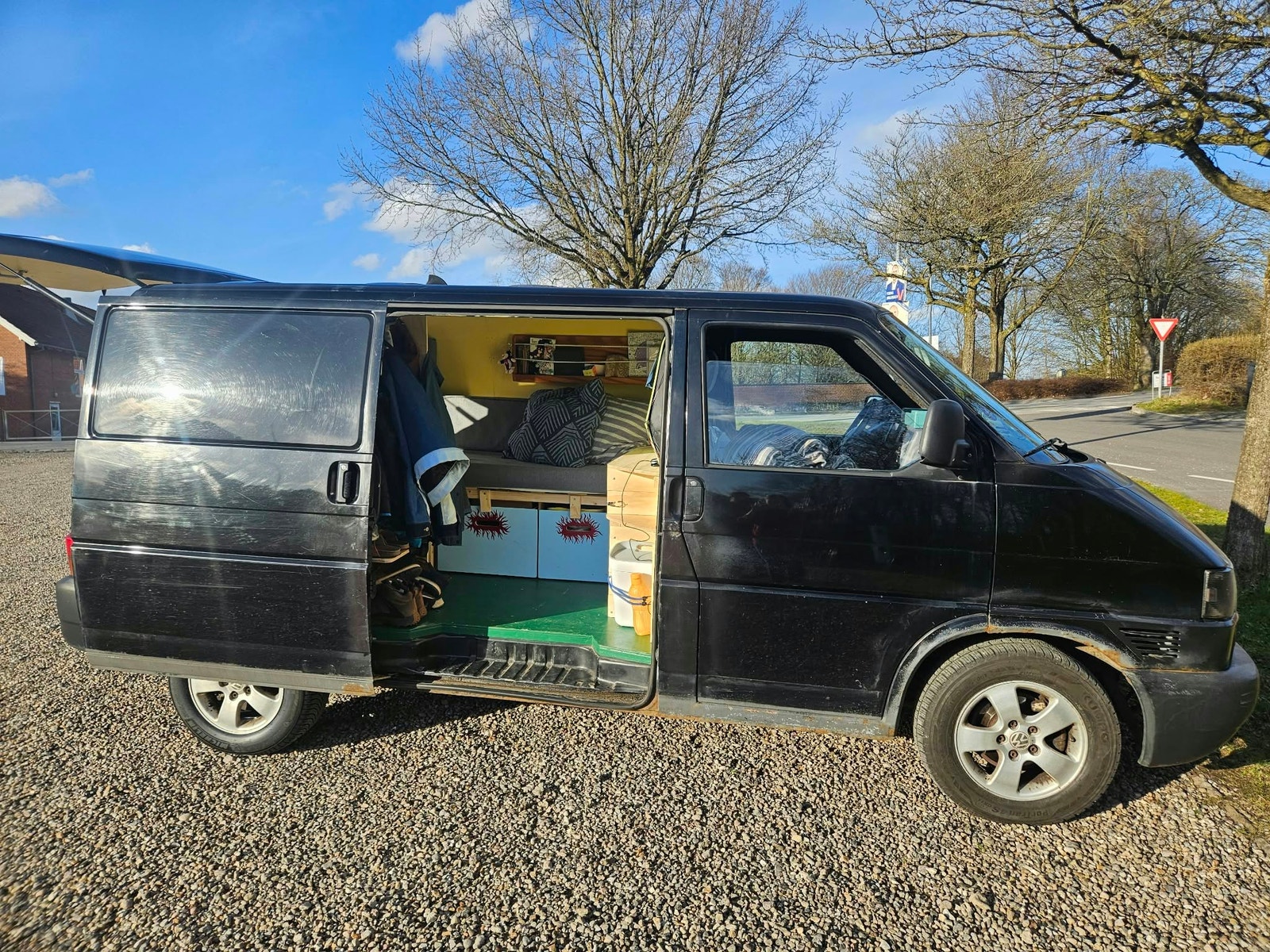 VW Transporter til salg hos Nabilli