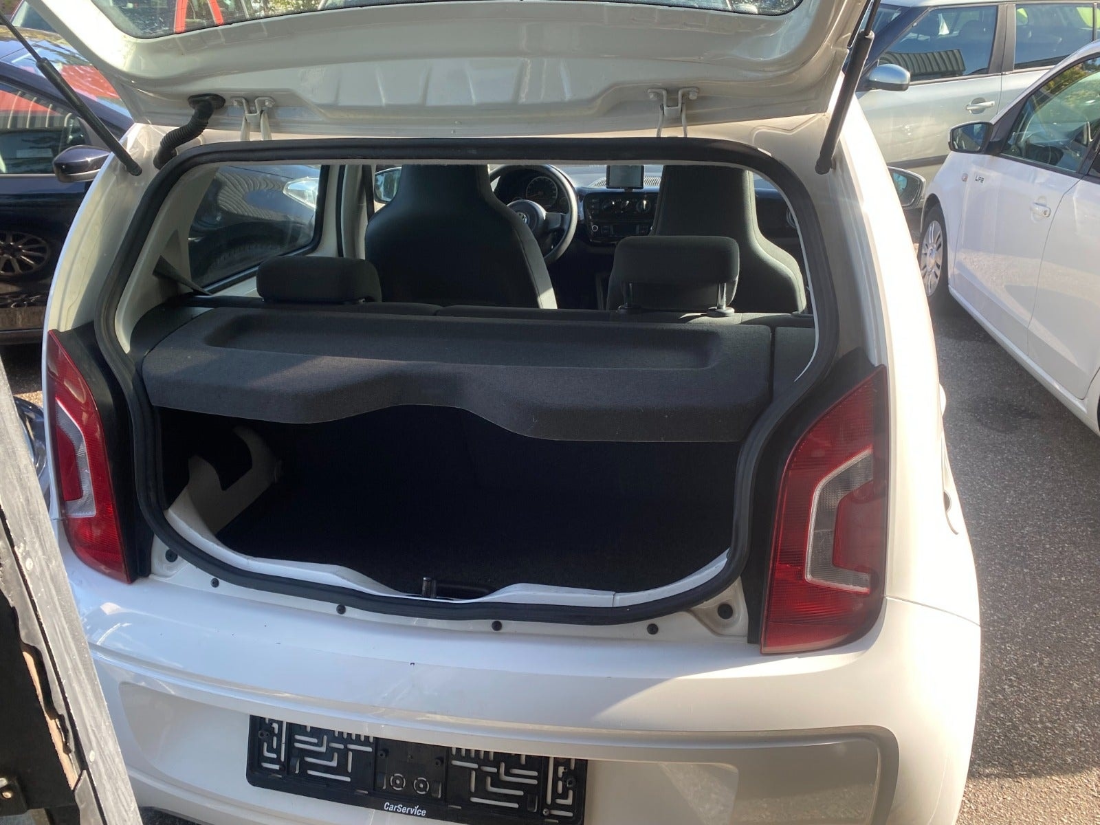 VW UP! til salg hos Nabilli