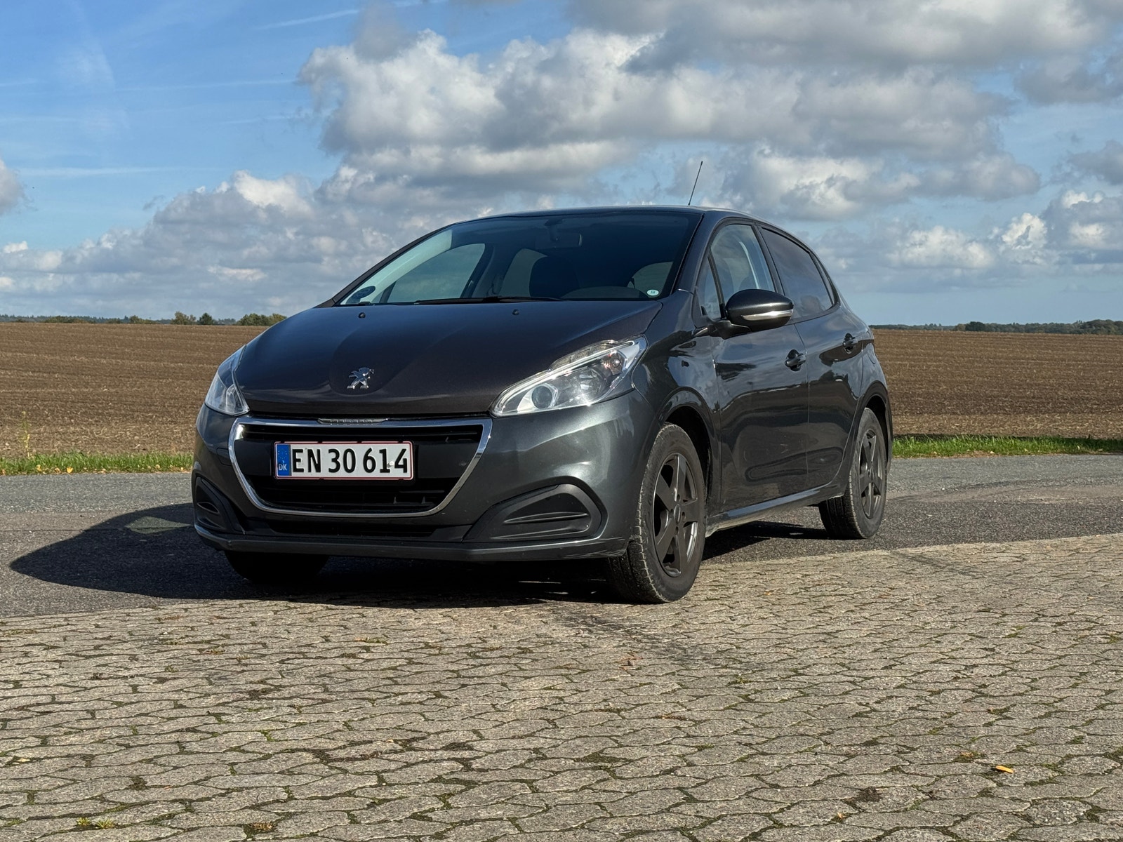 Peugeot 208 til salg hos Nabilli