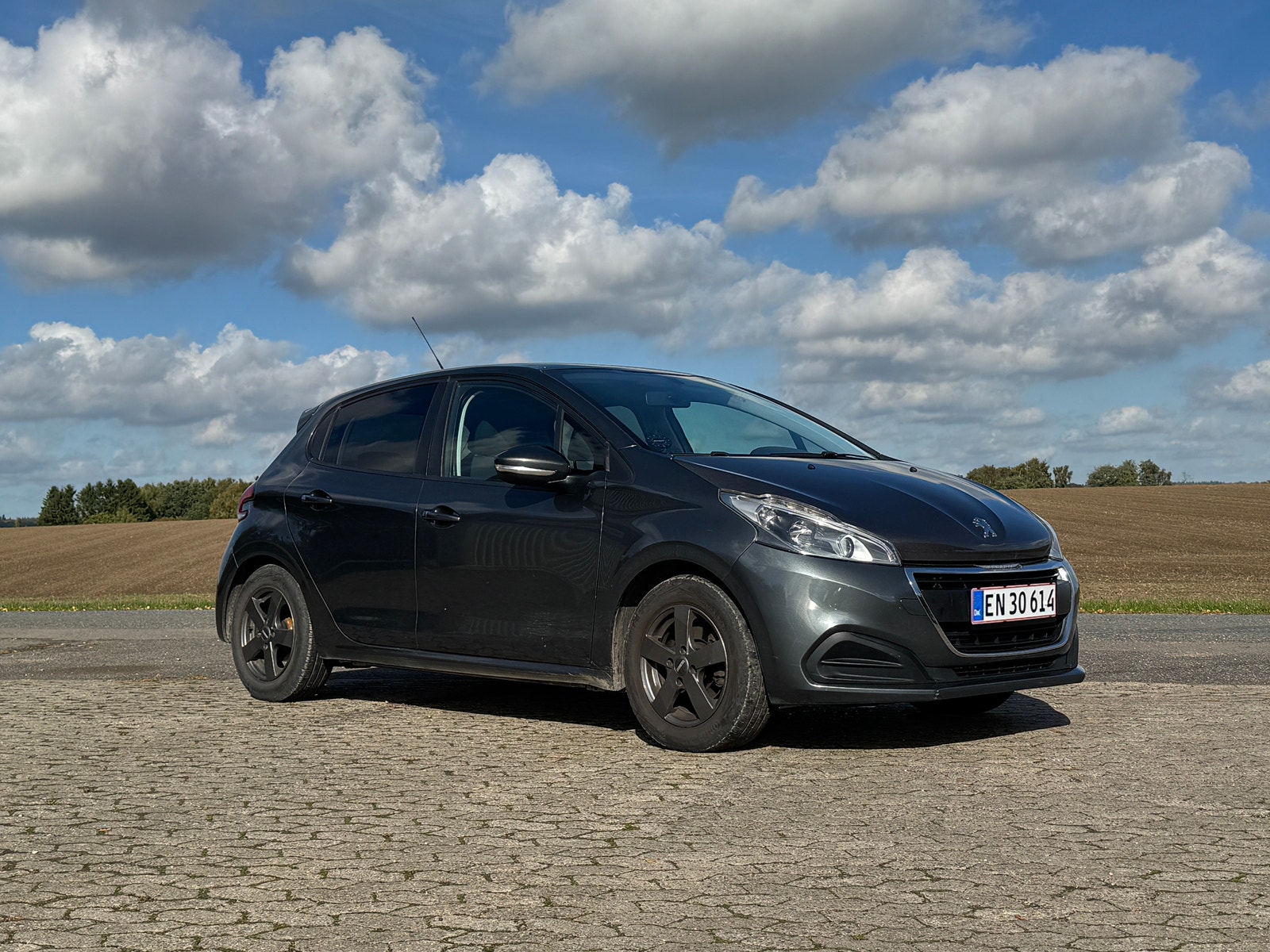 Peugeot 208 til salg hos Nabilli