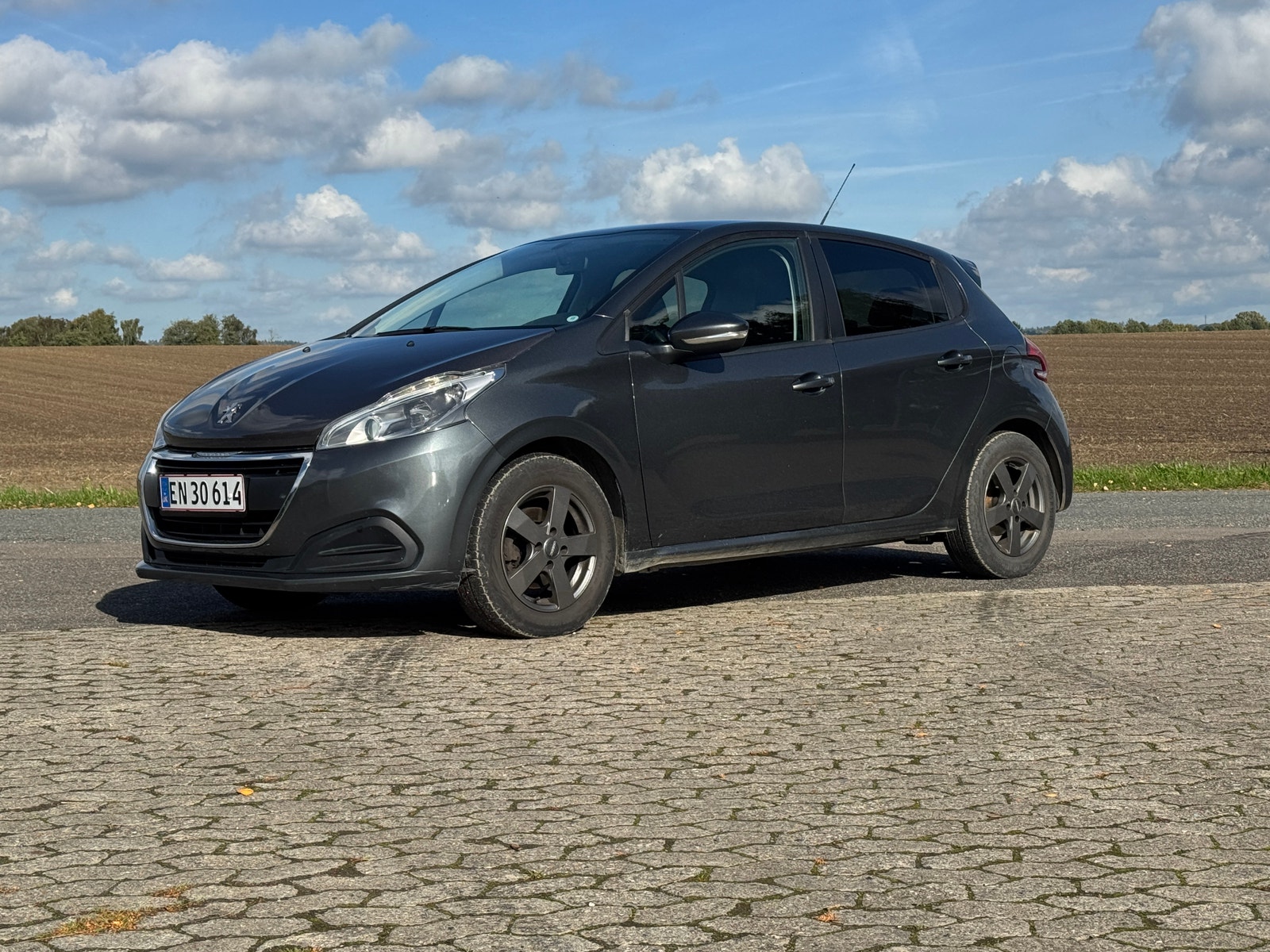 Peugeot 208 til salg hos Nabilli