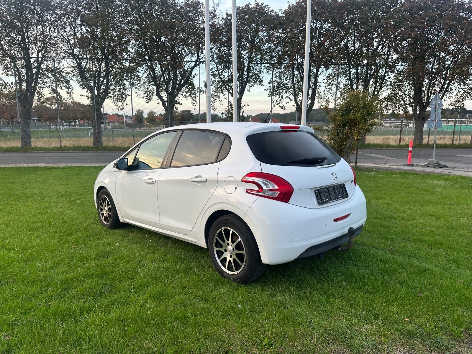 Peugeot 208 til salg hos Nabilli