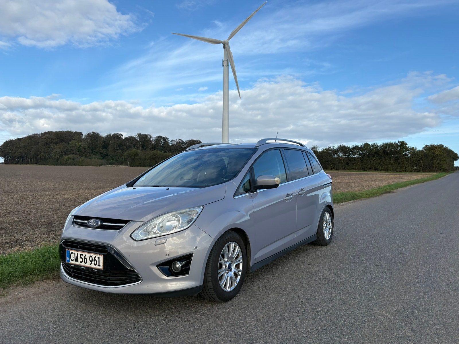 Ford Grand C-MAX til salg hos Nabilli