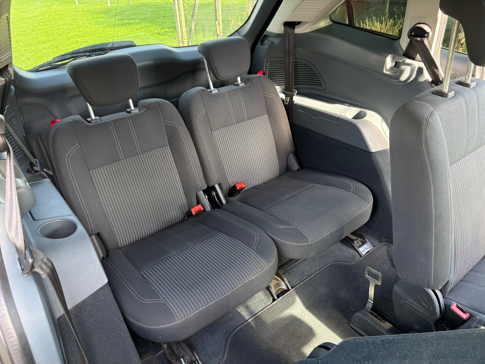 Ford Grand C-MAX til salg hos Nabilli